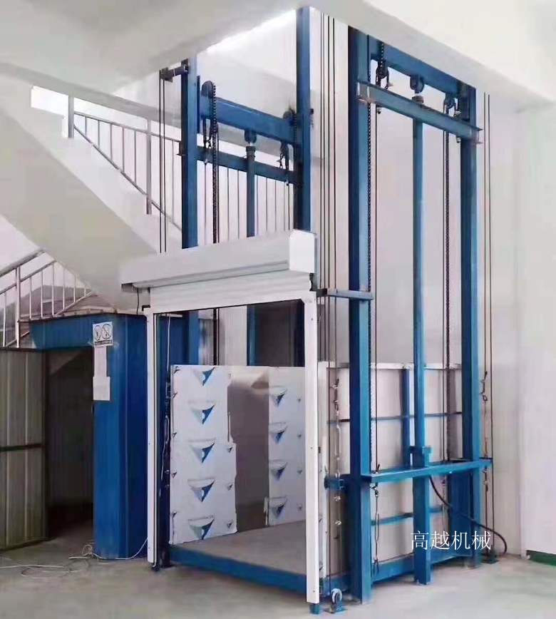 液壓貨梯